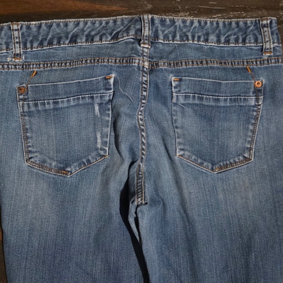 Mossimo Supply Co. JEANS 8L Great Condition - Picture 5 of 5